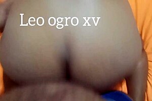 Quer ver essa milf latina gemer no anal POV mais quente?