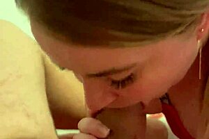 After shower boredom led me to stepson's room for huge dick suck 😏🍆💦