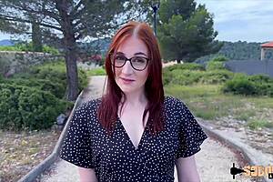 lavyana that redhead coquine, ya only swear by DOUBLE PENETRATION in lingerie dontcha