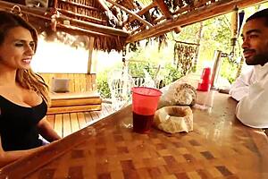 Real Lonely Housewife Mia Ryder Deepthroats BBC After Hubby Jails