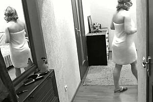 PIZZA GUY FUCKS NAKED BLONDE MILF SALON OWNER DOGGYSTYLE IN SHOWER BIG HAIRY PUSSY POUNDING POV WIFE!