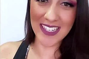 damn brazil babe you're looking insanely hot and fuckable today