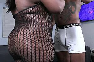 masked big ass milf takes monster cock creampie 😈🍑💦