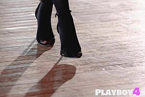 Big Ass Ebony's Striptease Leaves You Begging for More?