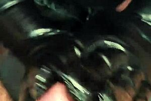 Close-Up Blowjob Instructions: Explode Cum For Your Lady Hard