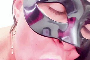 colombian stepmom whore with huge pussy masturbates in lingerie for boss 😈