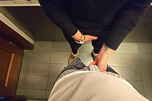 Cum explodes on my pantyhose after toilet rubbing frenzy!