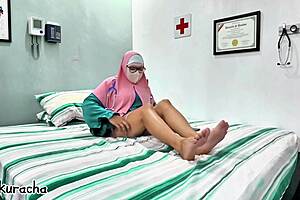 doctor fingers hairy pussy boyfriend call break