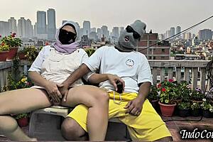 i catch step sis on balcony, she begs me to grope her hairy pussy outdoor! 😏🌳💦