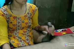 Ever tried indian village desi homemade sex with babysitter? 😏 Romantic chubby wife girlfriend close up moaning first time roleplay