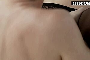 Emily cutie, 18yo babe dreaming of your mature cock in romantic cowgirl ride?