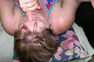 slutty milf botches deepthroat but nails fucking and piss drinking 😏