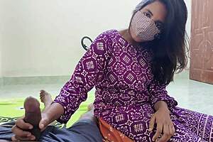 desi auntie in village gets uh... fucked real good by that big dick guy