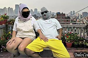 i catch step sis on balcony, she begs me to grope her hairy pussy outdoor! 😏🌳💦