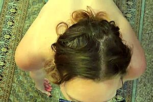 NERDY MILF GAGS ON COCK KNEELING DEEPTHROAT CHOKING