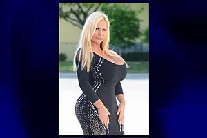 fat bbw milfs tease downblouse huge boobs