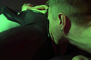 guy tongues slattern milf pussy until she orgasms hard