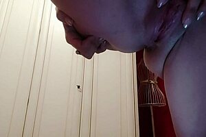Big Tits Italian Goddess Lavinia Della Squirts in Dirty Cam Domination Show