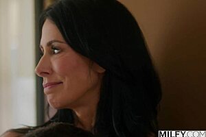 milfy reagan cant get enuf of that hard cock ridin n suckin 😩💦