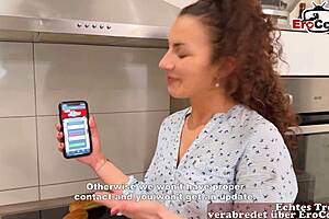 hey sue nova, diese geile deutsche milf sucht fick in der küche über erocom app pov