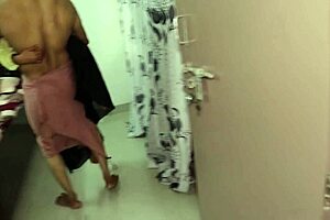 Indian Maid Babysitter's Homemade HD Romance Turns Into Boyfriend's Deepthroat Cowgirl Orgy