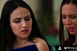 uh aidra fox and stacked chanel preston go wild in milf teen lesbian foursome
