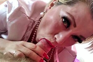 wanna feel this mature slut wife aimee's magical deepthroat on your big cock up close?