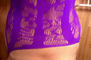 Kneeling anal milf slurps cock after ass pounding begs for hot cumshot