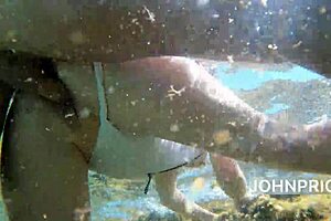 underwater anal surprise drowns in ecstasy