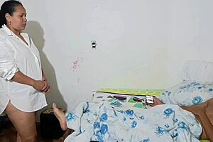 Chubby Latina Milf With Huge Ass Enjoys Raw Homemade Sex