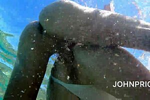 underwater anal surprise drowns in ecstasy