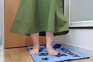 Married Asian Frau Aika Spreads Legs Masturbates In Bathroom Full Vid