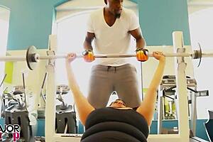 post-workout rome slams sofia’s big clit pussy lips deep