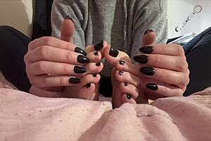 artemisia love's long nails tease feet in hot italian milf fetish solo 😍👣💅✨