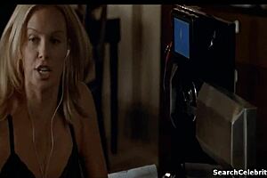 charlize theron’s big tits and sexy brunette body go topless in the italian job 2003 🇮🇹🍑