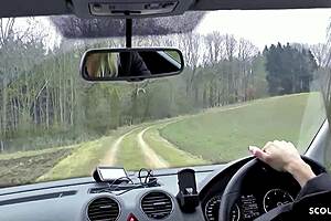 julia pink rims hitchhiker with plug in car