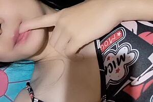 japanese girl masturbates squirts hard in solo fetish play