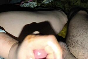 uae gf's first anal creampie... arab hairy pussy screams in pov passion?