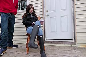 so i made my wife squirt hard in jeans outside while neighbors watch