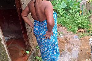 Hottest Desi Stepmom Bathes Outside with Big Natural Tits Tease