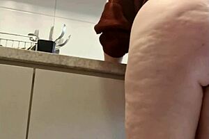 step sis in kitchen flashes thong panties teasing me all spring break