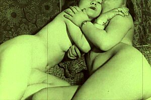 vintage dark london fucks hairy pussy in roaring twenties shadows?
