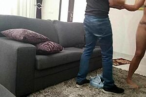 a mulher do vizinho em shorts curtos me chupou e fodeu gostoso