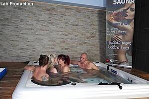 swingers turn spa jacuzzi into public blonde orgy with young hotties
