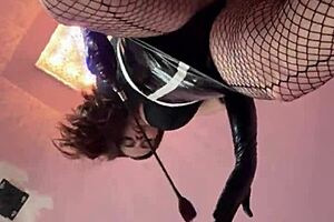 kate's latex heels got me kneelin big ass goddess