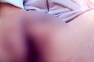 A MARRIED WOMAN'S OUTDOOR MASTURBATION EXCITES FULL VIDEO!
