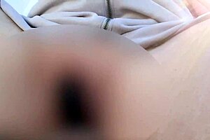 A MARRIED WOMAN'S OUTDOOR MASTURBATION EXCITES FULL VIDEO!