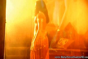 Watch this sensual Indian princess brunette dancer tease erotically
