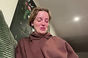 Charlie Forde Takes Dredd's Hard Anal In Steamy Interview!