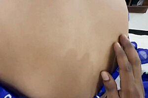 desi girl rushes for quick outdoor fuck session now
